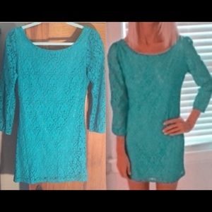 ASOS Dresses - NWT ASOS 3/4 sleeve floral crochet tunic dress ASOS Dresses - NWT ASOS 3/4 sleeve floral crochet tunic dress